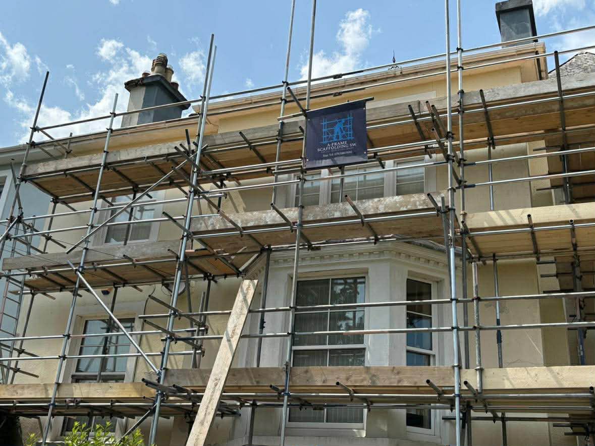Domestic & commercial scaffolding